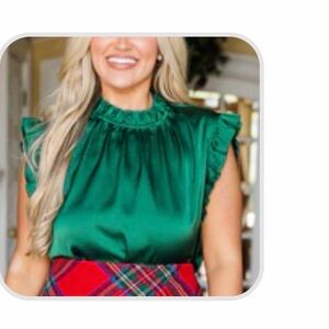 Chic Soul Emerald Ruffle Blouse